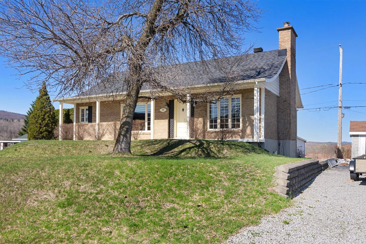 Photographie de la propriété située au 25 Rue Bourque à Château-Richer